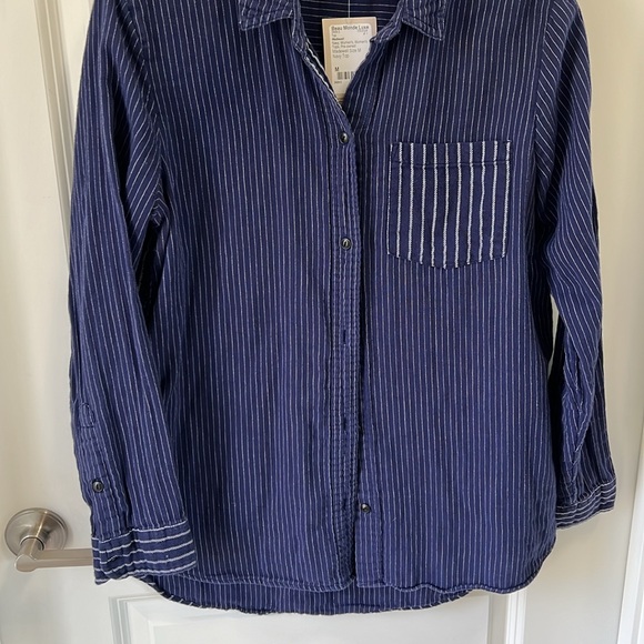 Madewell Pin Stripe Shirt - Picture 4 of 15
